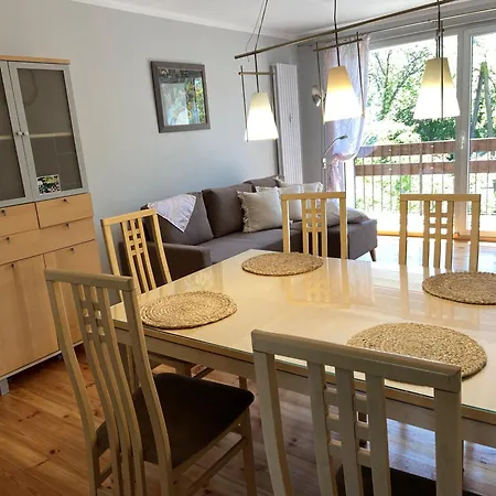 Apartament 4-Pokojowy Poznaň Exteriér fotografie